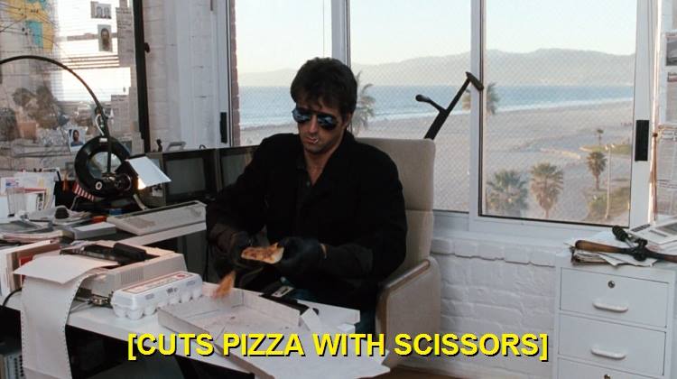 Niemand isst Pizza cooler als die City Cobra! - Neon Zombie®